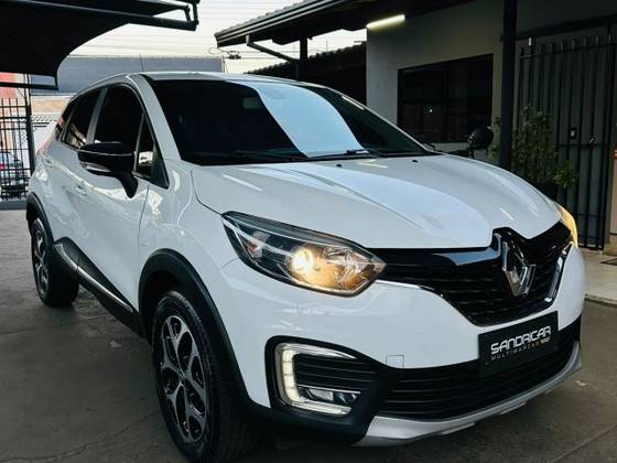 RENAULT CAPTUR 1.6 16V SCE FLEX INTENSE X-TRONIC RENAULT CAPTUR 1.6 16V SCE FLEX INTENSE X-TRONIC